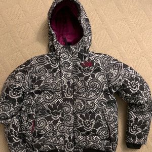 North Face Girls size 10/12 ski puffer